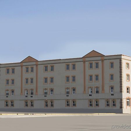 Americas Best Value Inn Dearborn Ngoại thất bức ảnh